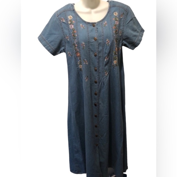 VTG Denim Embroidered Midi Dress Sz. M Modesty 100% Cotton Blue Button Front - Picture 1 of 9